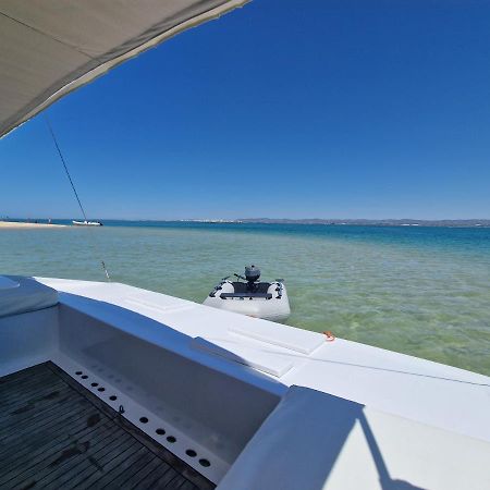 Готель Barco Casa Catamara Sleepandboat Фару Екстер'єр фото