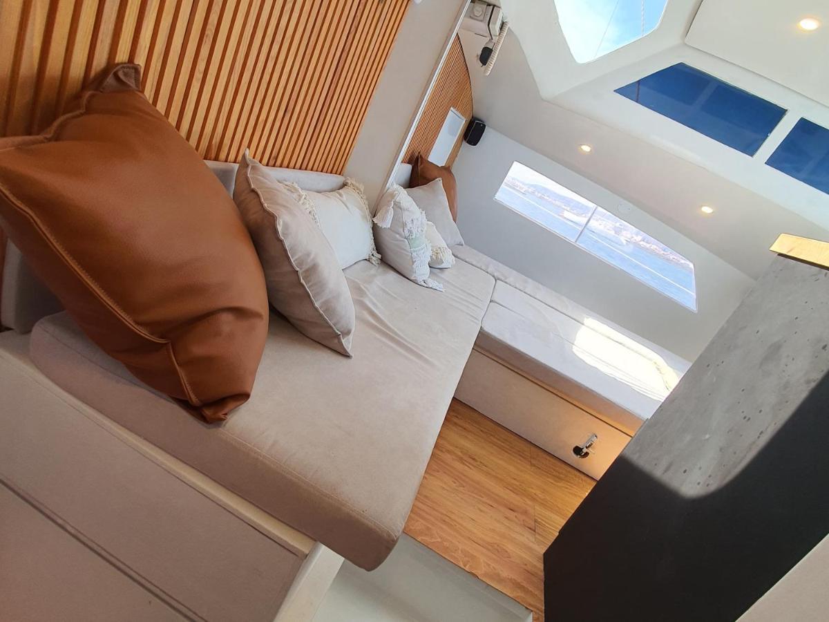 Готель Barco Casa Catamara Sleepandboat Фару Екстер'єр фото