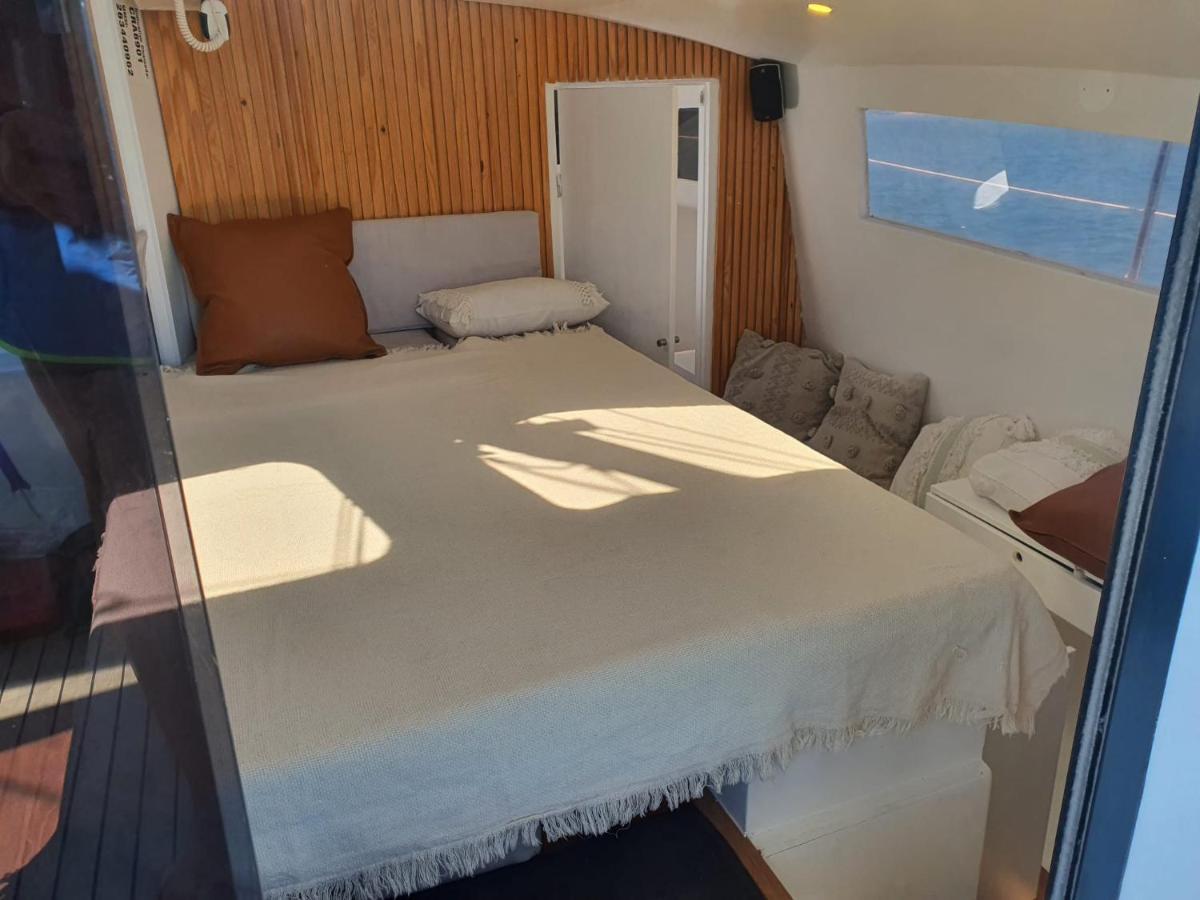 Готель Barco Casa Catamara Sleepandboat Фару Екстер'єр фото